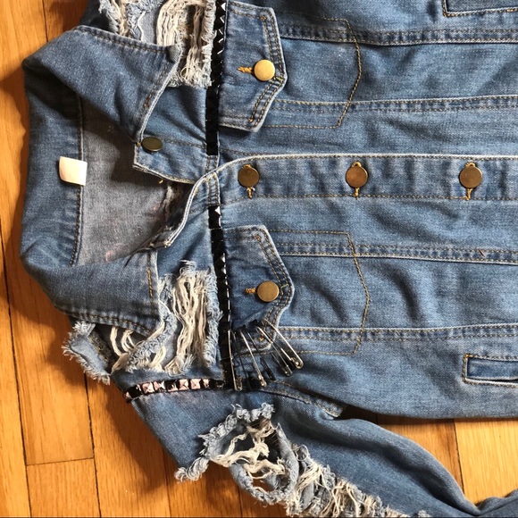 Hand painted Shredded Denim Jacket - Picture 13 of 16